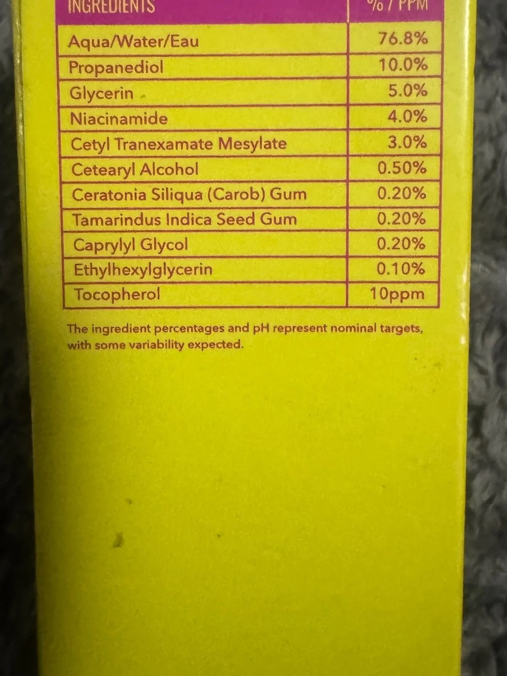 Good Molecules Hyaluronic Acid Serum - Pink/White